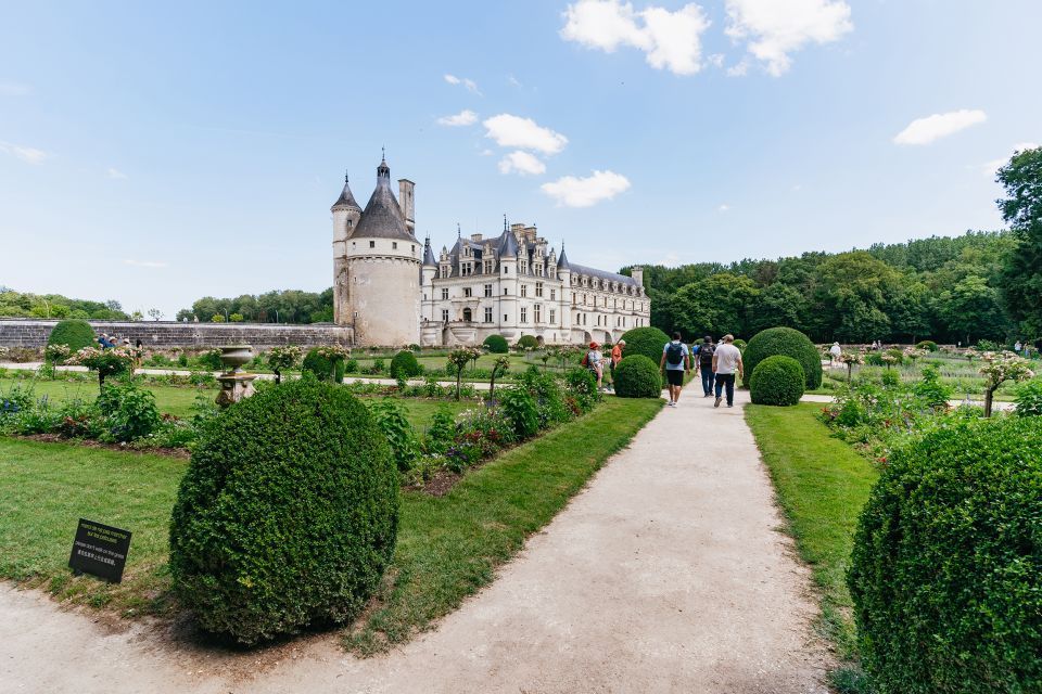 paris loire valley castles day trip – Your Paris Tickets
