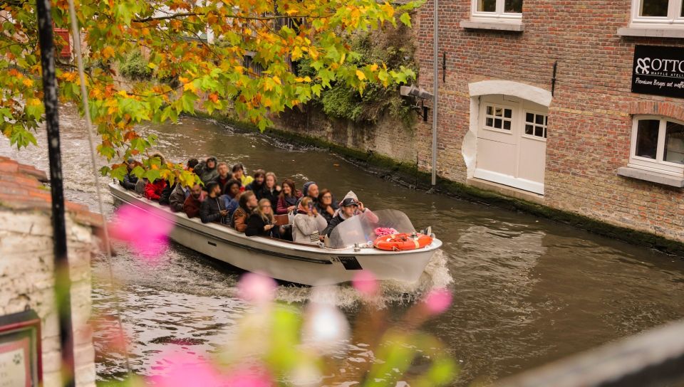 From Paris: Day Trip to Bruges with Optional Seasonal Cruise