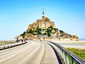 Mont Saint Michel daytrip from Paris – Your Paris Tickets